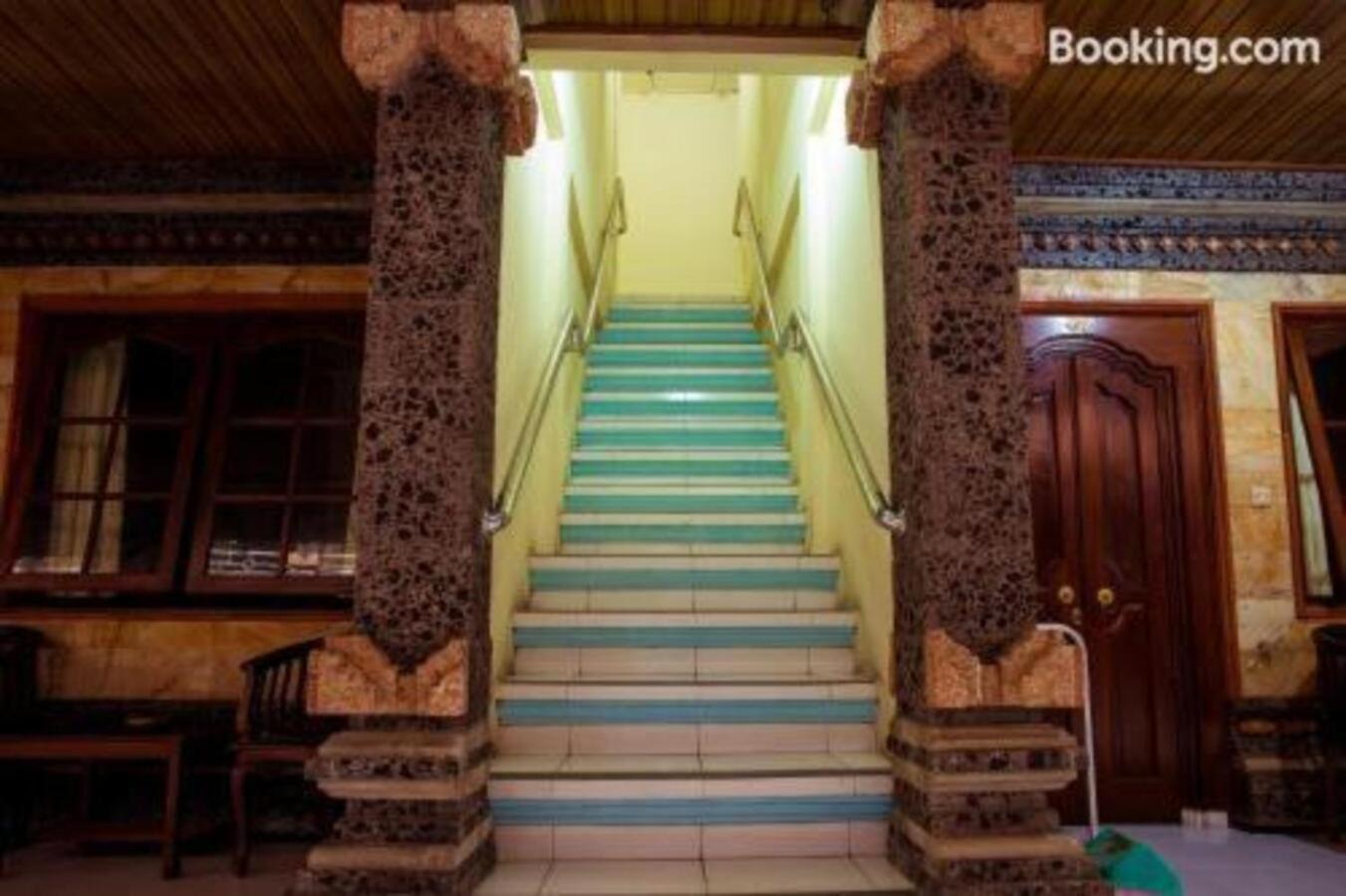 Segara Sadhu Inn Kuta By Ecommerceloka מראה חיצוני תמונה